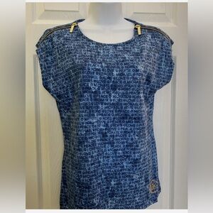 MICHAEL KORS AUTHENTIC! WOMENS LOVE PEACE MK T-SHIRT WITH FASHION ZIP SHOULDER.